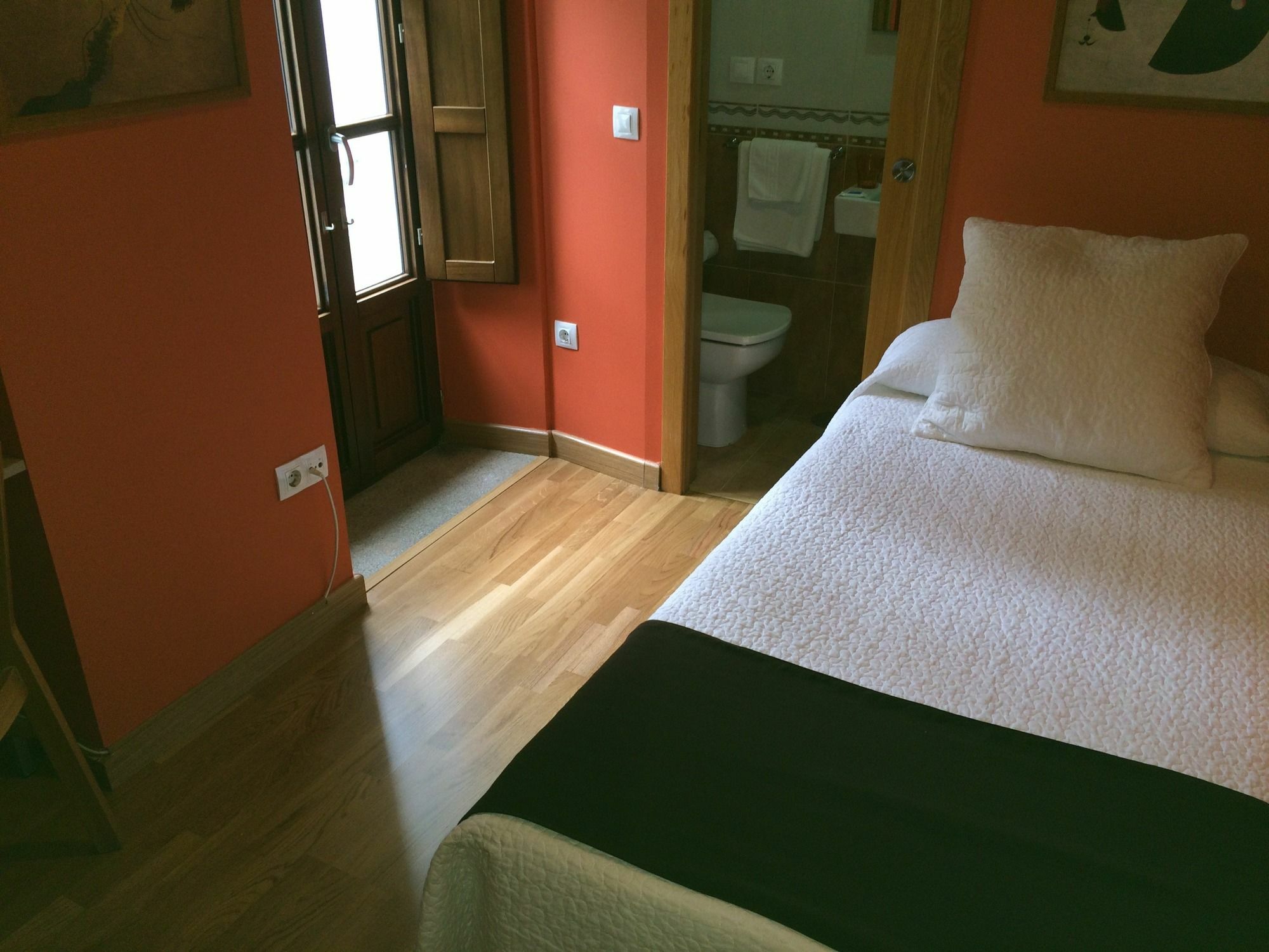 Pr Badalada Hotel ซานติอาโก เด กอมโปสเตลา ภายนอก รูปภาพ
