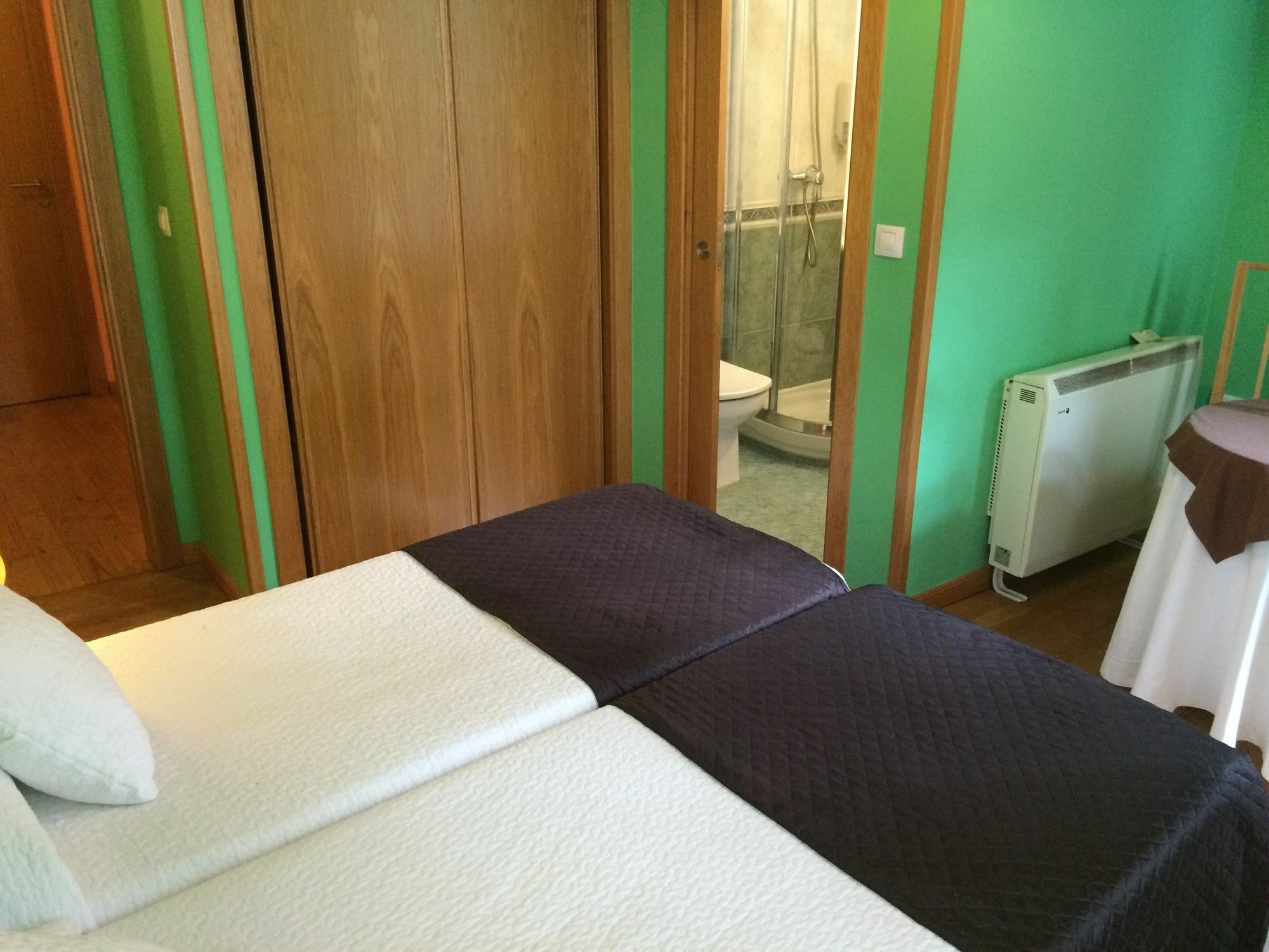 Pr Badalada Hotel ซานติอาโก เด กอมโปสเตลา ภายนอก รูปภาพ